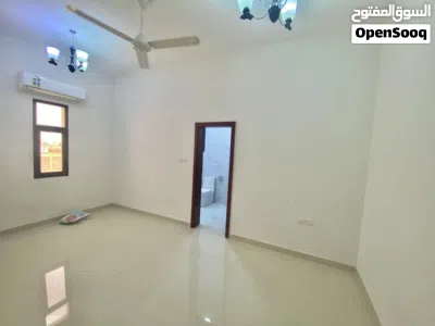 villas for rent in khod 4 hay Alkawthar/ فيلا للايجار في الخوض الرابعة حي الكوثر 4