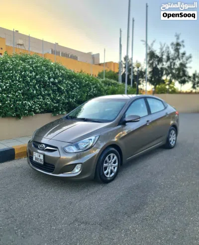هيونداي اكسنت GLS 3