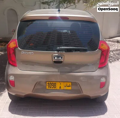 كيا بيكانتو Standard 4
