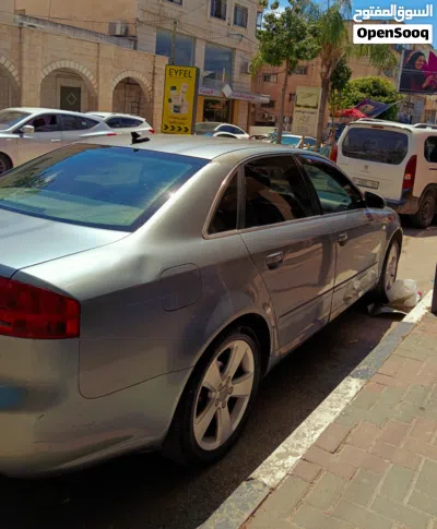 Audi A4 Sedan 4