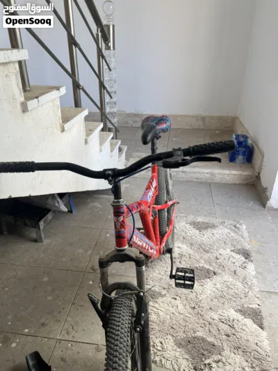 دراجتين للبيع وحده الخضراء بي ام اكك bmx 4