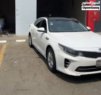 Kia K5 EX 3