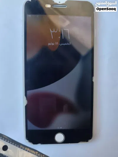 ايفون 7بلس 128 قيقا كل شي شغال 3