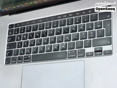 Apple 2019 i7 Processor 32gb Ram ddr4 500gb Ssd Touch bar Touch id 16inch Retina Display Charger bag 2