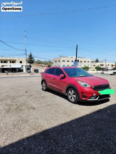 كيا نيرو EX Touring 2