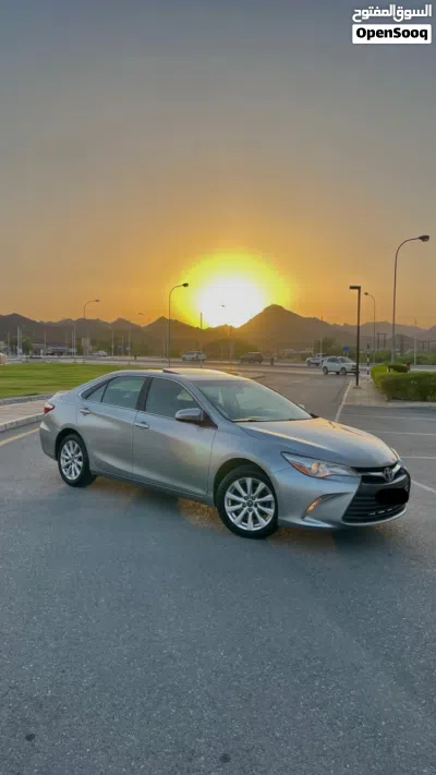 Toyota Camry LE 2