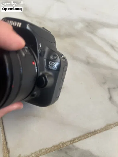 كاميرا canon100dمع عدستين 3