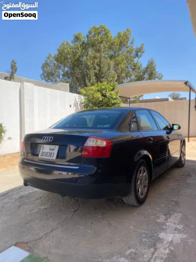 Audi A4 Sedan 2