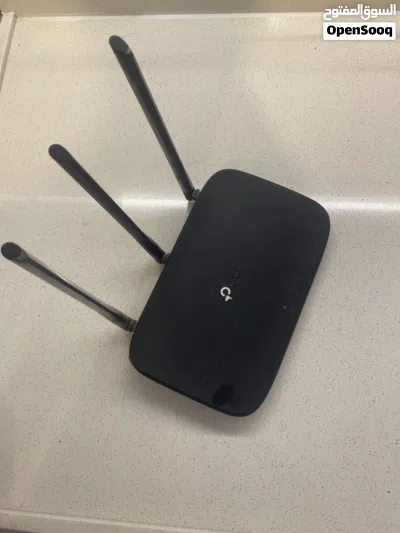 جهاز راوتر انترنت نوع tp-link 2032 4
