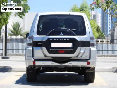 Mitsubishi Pajero GLS 4
