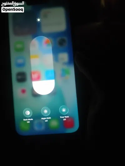 ايفون 13 برو ماكس ذاكره 128 بطارية 70 مامبدله وجهاز مامفتوح كلش 2