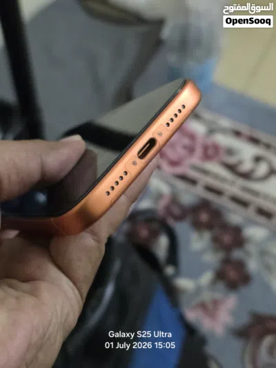 iPhone 17 Pro 256GB Orange Brand New Condition 2