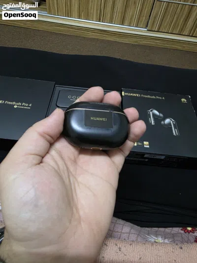 سماعة HUAWEI FreeBuds Pro 4 بحالة الوكالة حرفيا... 4