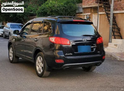 Hyundai Santa Fe Limited 3