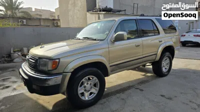 Toyota 4 Runner SR5 4