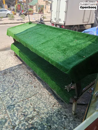 رفوف فواكه وخضروات للبيع 2