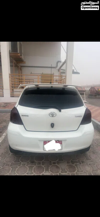 Toyota Yaris Y 3