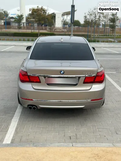 بي ام دبليو الفئة 7 730 2