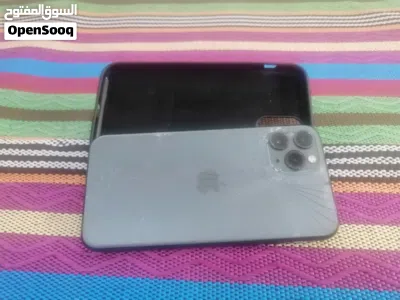 هاتف ايفون 11 برو مساحة 256 نظيف.. 4