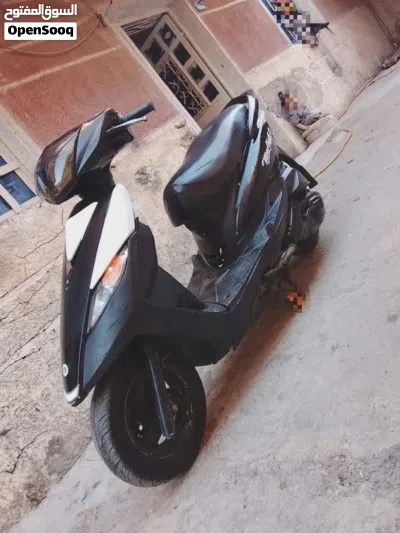 ياماها أخرى 4