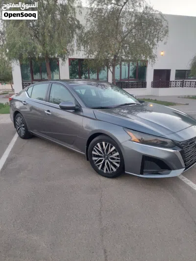 Nissan Altima SV 3