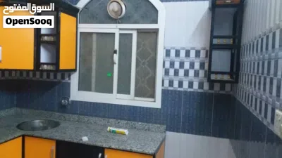 مطبخ المنيوم ورخام شبه جديد مستخدم سته اشهر 2