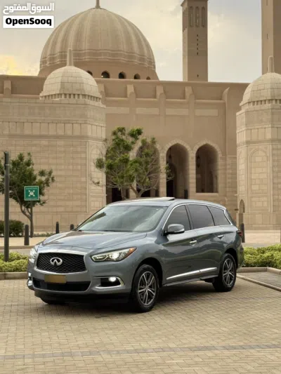 Infiniti QX60 Essential 2