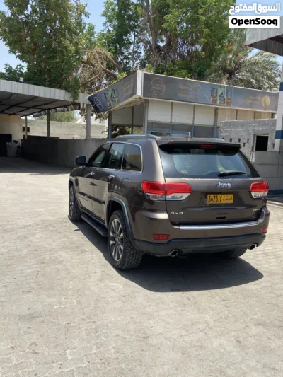Jeep Grand Cherokee Altitude X 2