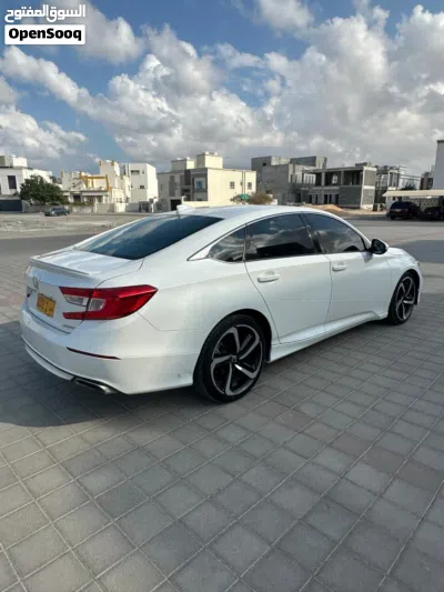 هوندا اكورد Sport 3