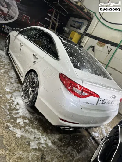 Hyundai Sonata Sport 4