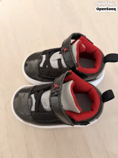 Black & Red Sporty Sneakers and Brown Classic Boots 3