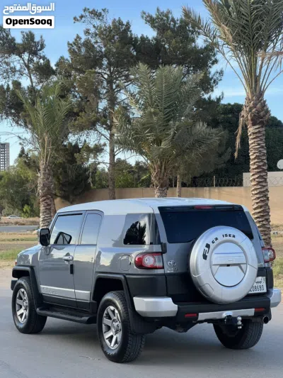 تويوتا FJ GXR 2