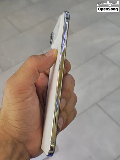 Iphone 17Air 256GB Battery 100 بحالة الوكالة ولا خدش 3