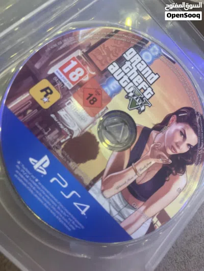 لعبة GTA V لـ PS4 مستعملة مرة واحدة فقط. 2