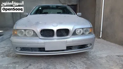 BMW 5 Series 525 4