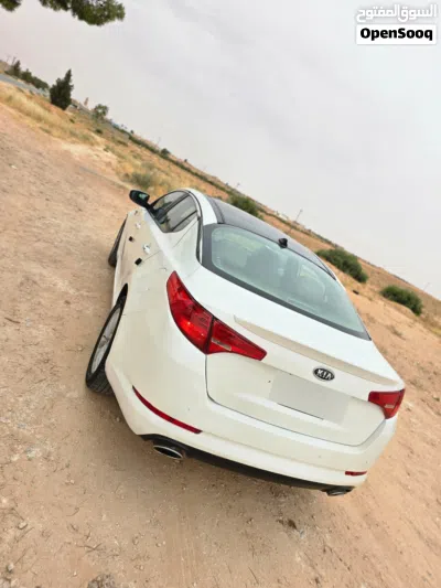 Kia Optima Standard 2