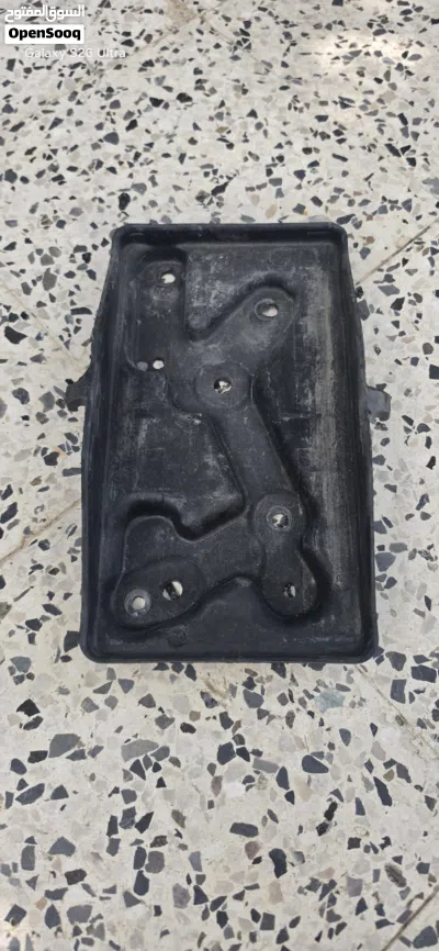 قطع غيار ديهاتسو توريوس وسريون.من 2007الى 2015 غطاة وكامبريسر وغطاة بطاريه للبيع. 2
