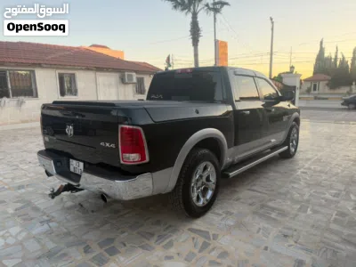 Dodge Ram Laramie 3