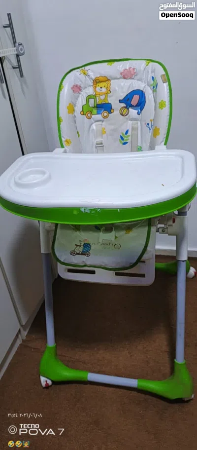 كرسي اكل بحاله جيده 2