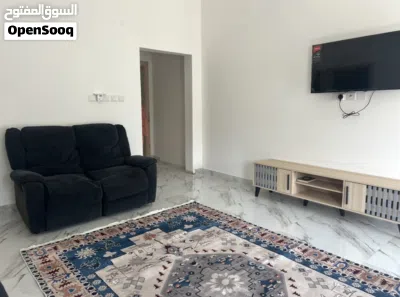 شقة للإيجار شبه حديثة في مسقط مؤثثه جاهزه Furnished, semi-modern apartment for rent in Muscat 2