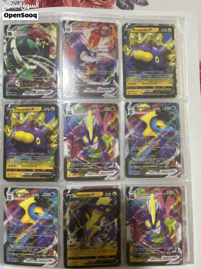 Pokémon and football cards for collection.LIMITED piece 4