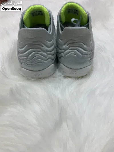 حذاء new balance للبيع 2