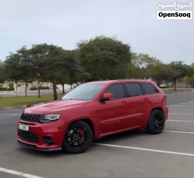 Jeep Grand Cherokee SRT 2