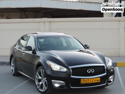 Infiniti Q70 Luxe 3