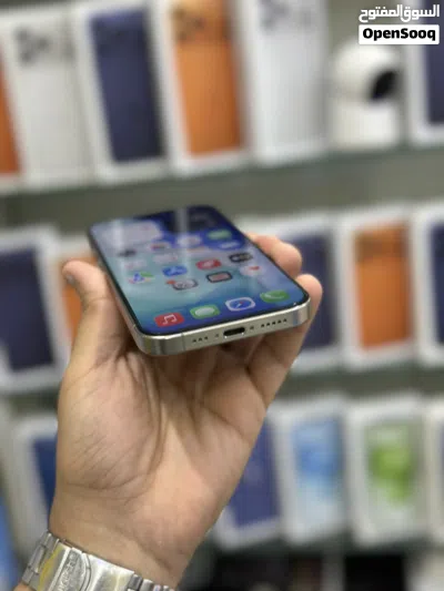 عرض خااص : iPhone 15 pro 512gb بالذاكرة العملاقة هاتف بحالة ممتازة بدون أي مشاكل مع ضمان و ملحقات 4