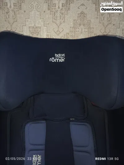 للبيع كرسي سيارة أطفال من شركة Britax Römer ماركة معروفة بالجودة والأمان بحالة ممتازة جدًا 3