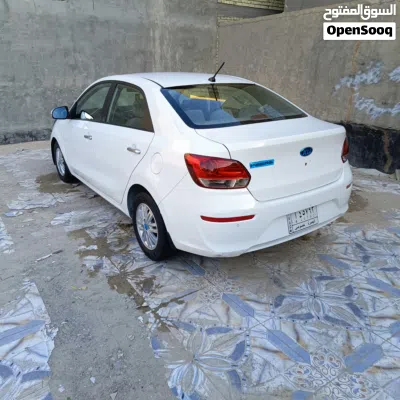 كيا بيجاس SX 3