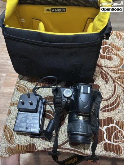 كالميرا نيكون D3200 - بكامل اغراضها وأكسسواراتها - بحالة الجديدة تماما 2