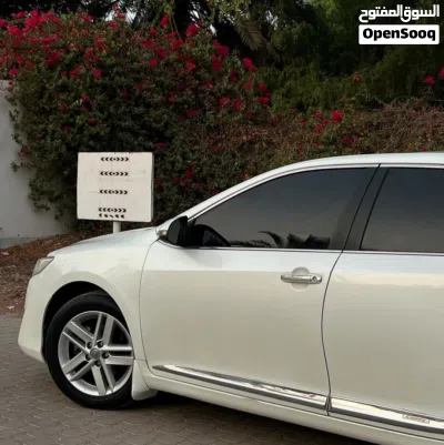 Toyota Camry XLE 2