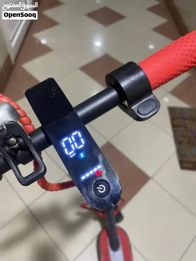 CRONY Electric Scooter - Needs New Battery 2